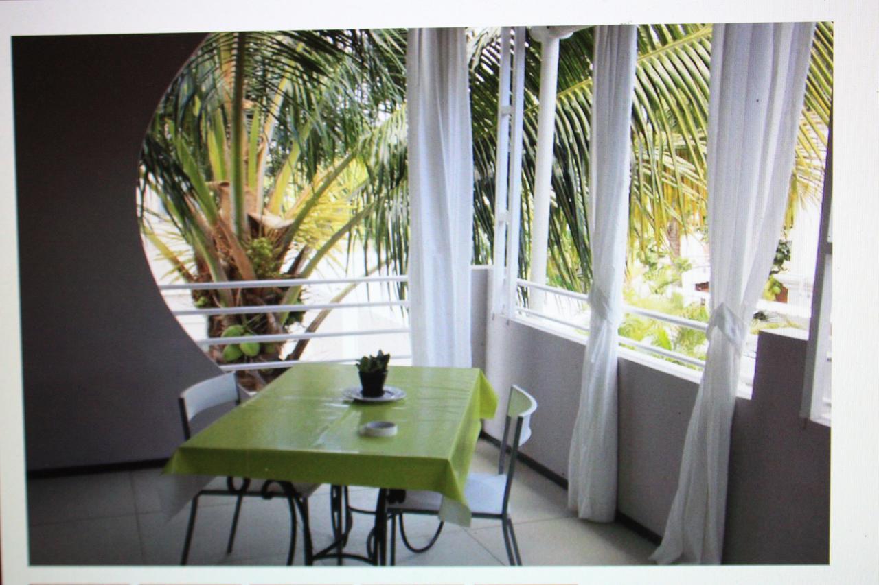 Seacret Bay Appartement Pereybere Beach Buitenkant foto